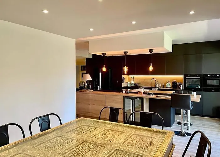 Superbe T5 2mn A Pied De L'ocean Daire